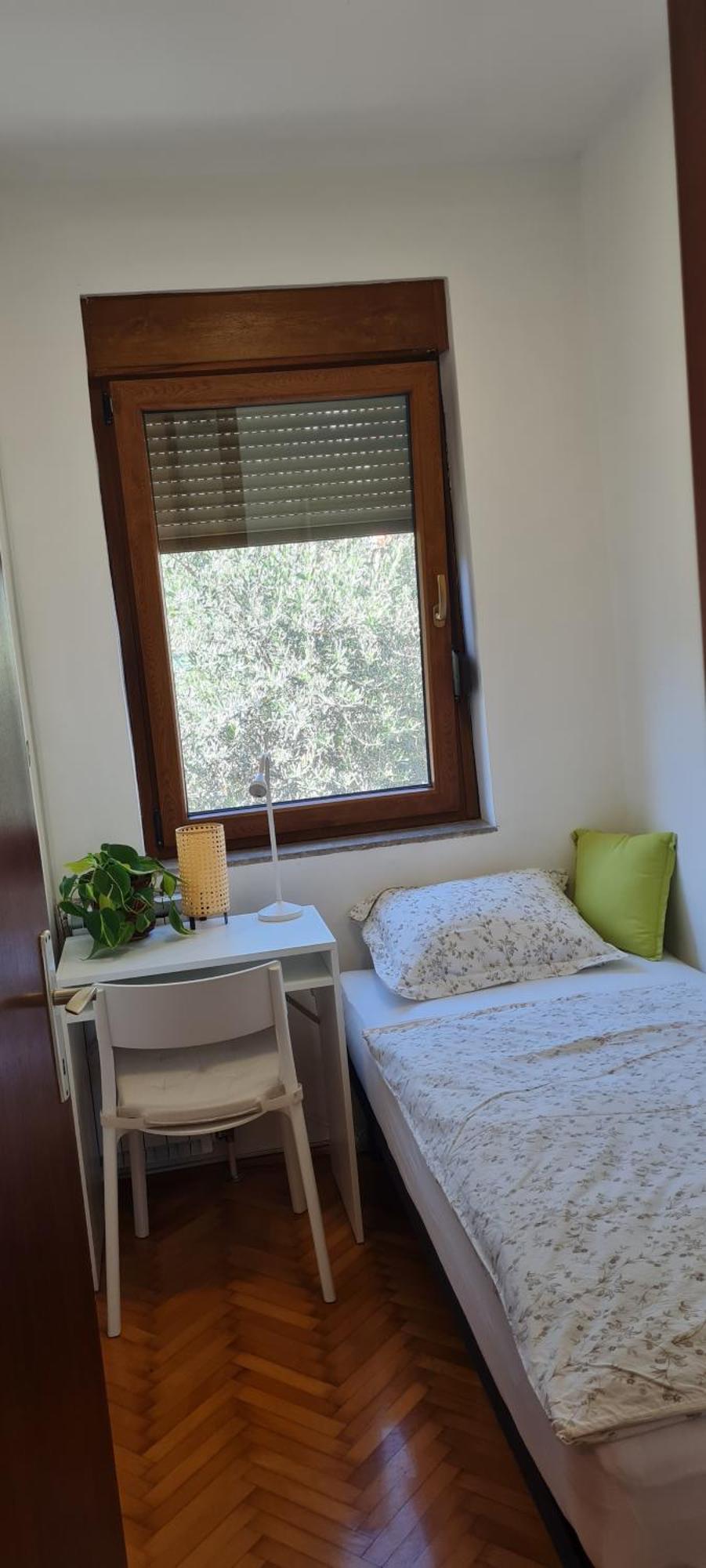 Apartment By The Castle โคเปร์ ภายนอก รูปภาพ