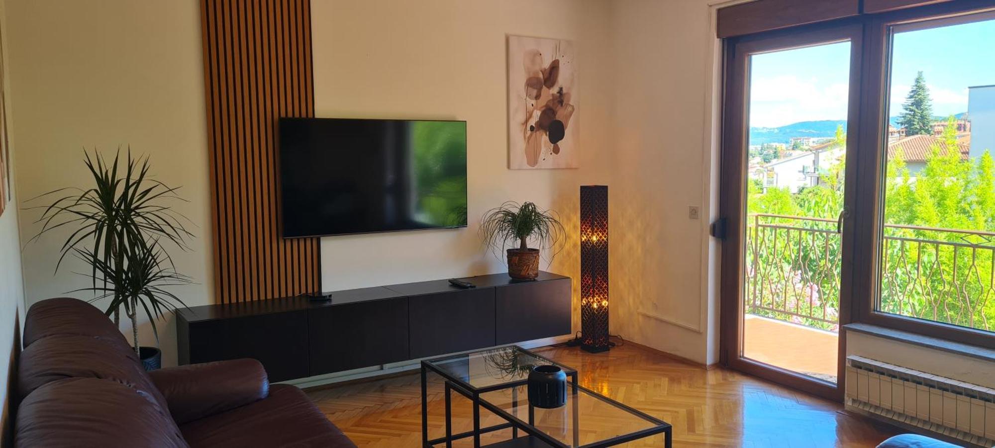 Apartment By The Castle โคเปร์ ภายนอก รูปภาพ