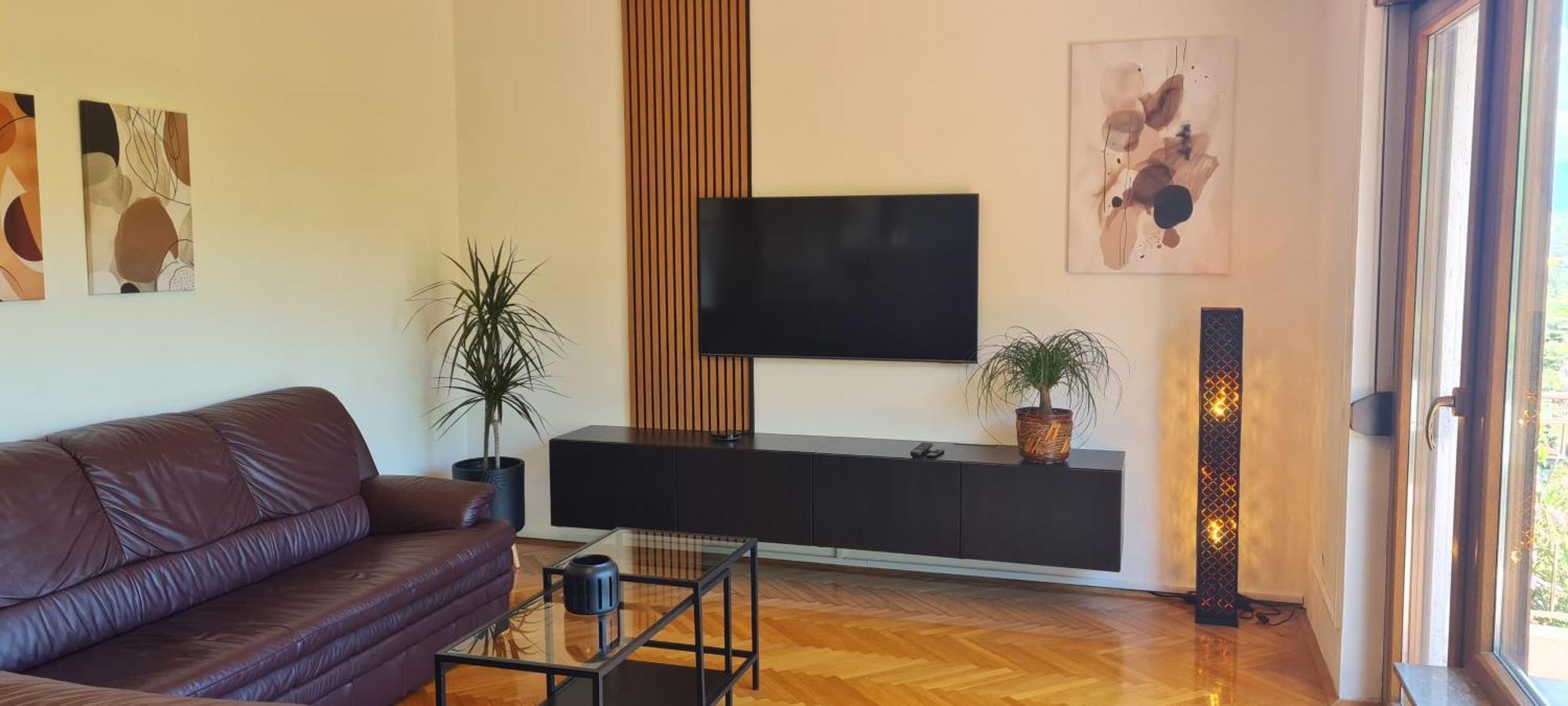 Apartment By The Castle โคเปร์ ภายนอก รูปภาพ